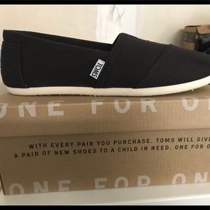 Toms Canvas Shoes Black Size 7
